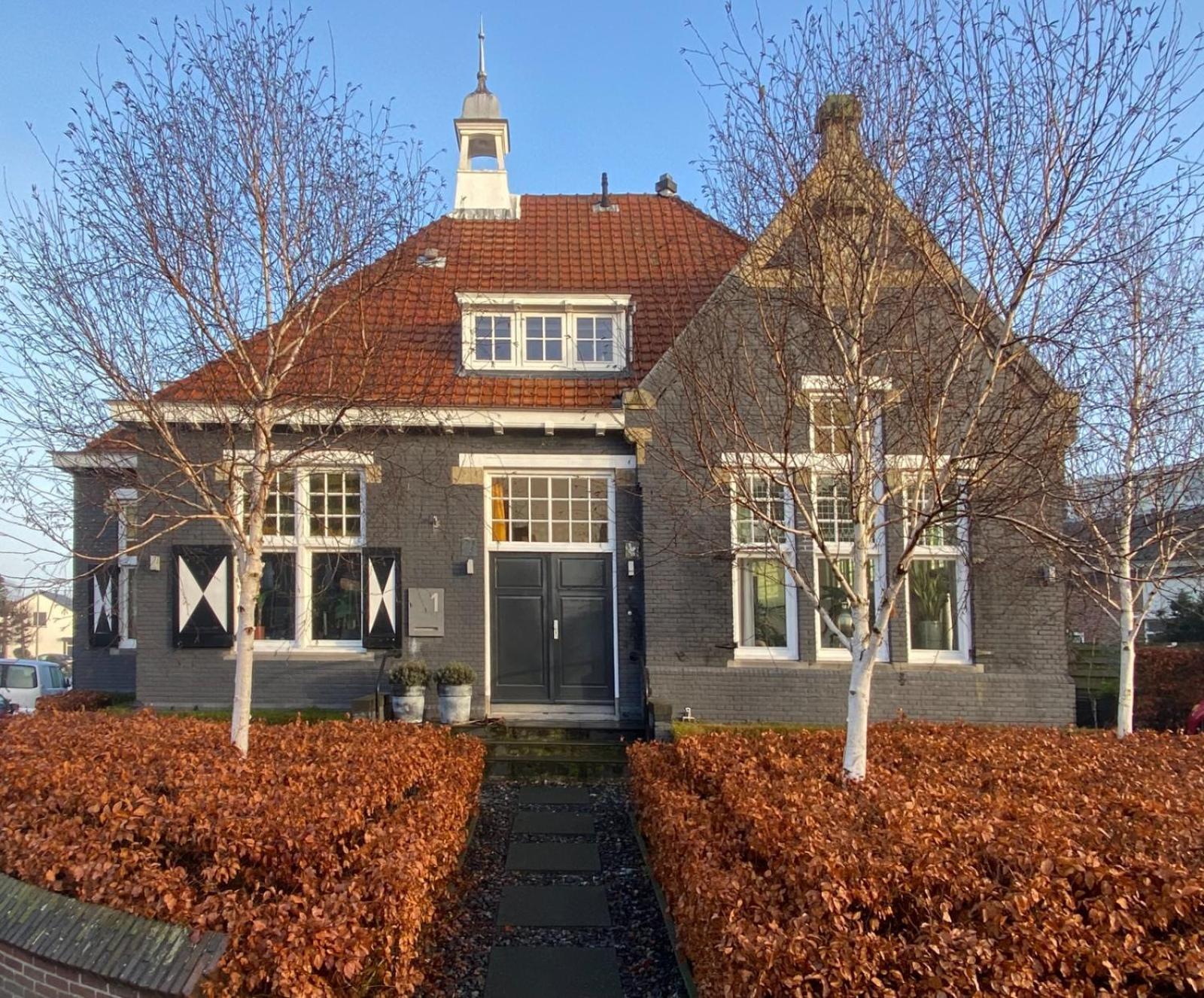 Het Oude Raadhuis Noordwijkerhout Buitenkant foto